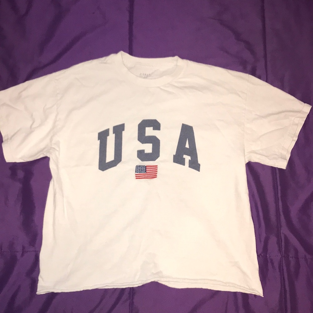 Brandy Melville USA T-shirt